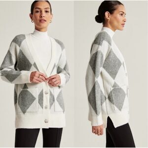 ABERCROMBIE & FITCH | Soft A&F Collection Wool Rhombus Gray Cardigan Sweater M